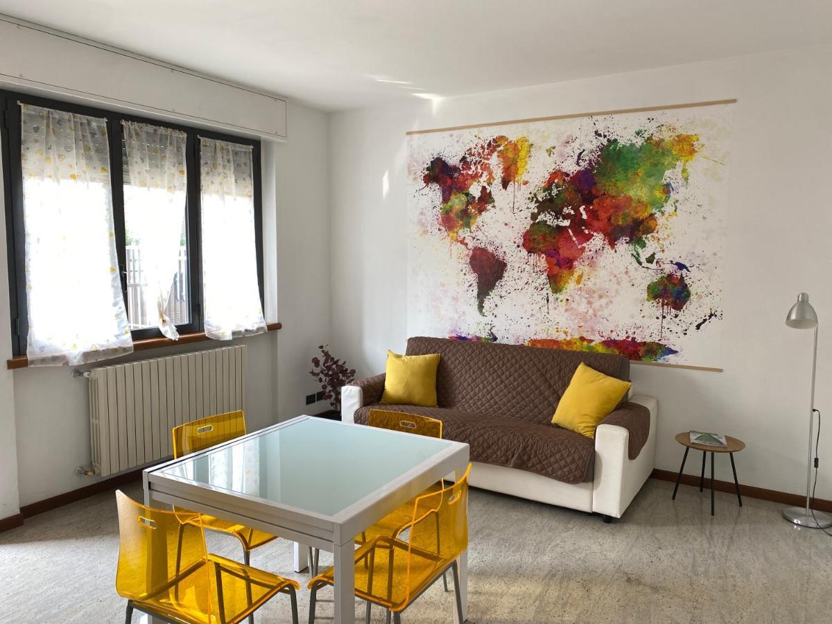 Bergamo Holidays Apartment Bagian luar foto